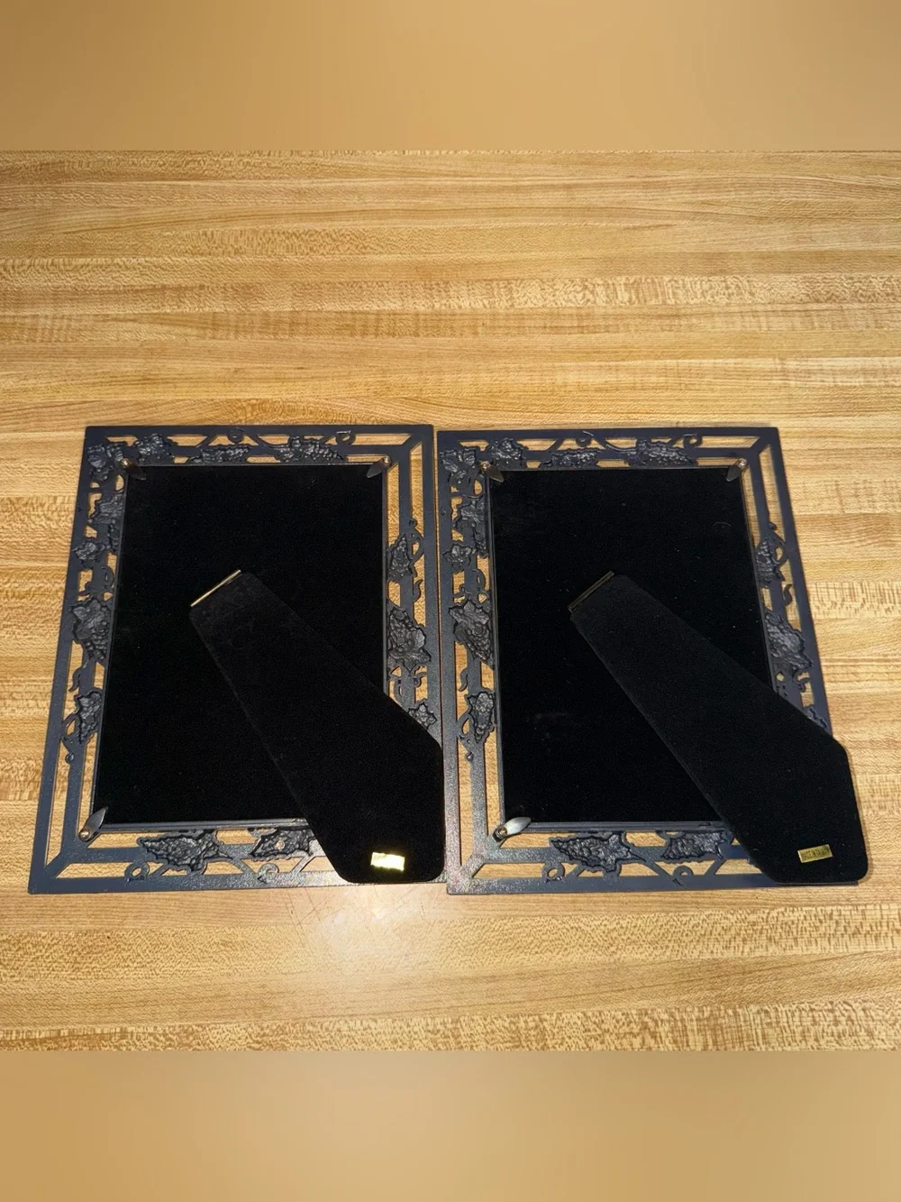 Vintage pewter Ornate Silver Floral Picture Frame Set - Pair 5x7